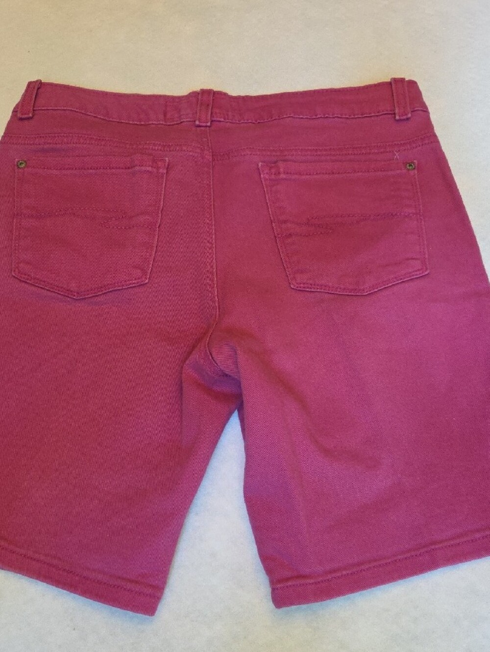 IZOD Loop Hot Pink Women's Bermuda Shorts - Mid Rise Casual - Picture 3 of 7